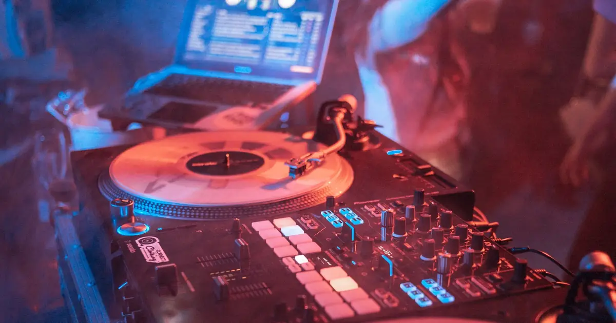 Ticketing für Clubs und Partys – schneller Ticketverkauf und Einlass per Scan im unabhängigen Club